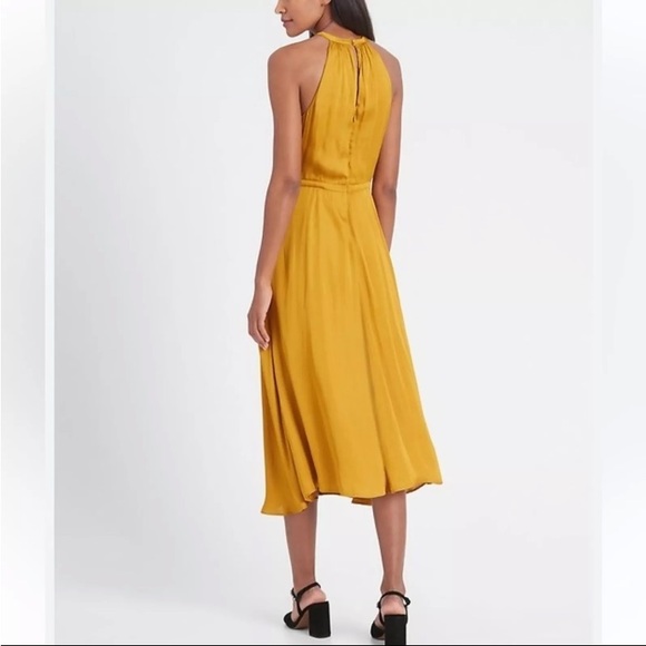 Stunning NWT 100% Silk Midi Dress, Color: Golden Yellow, & Size: 16 - Picture 3 of 16